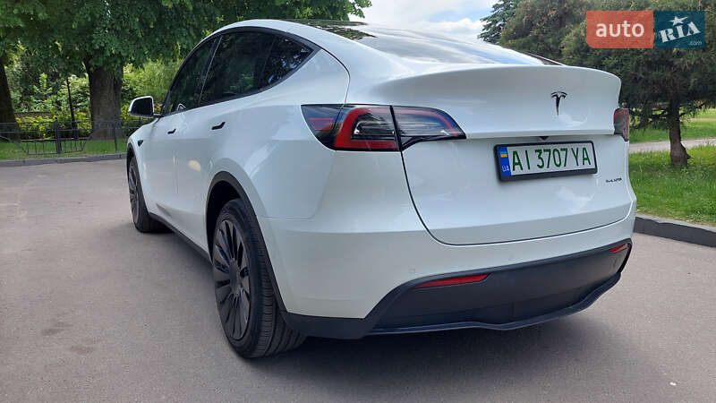 Внедорожник / Кроссовер Tesla Model Y 2022 в Киеве