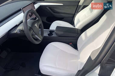 Внедорожник / Кроссовер Tesla Model Y 2022 в Киеве