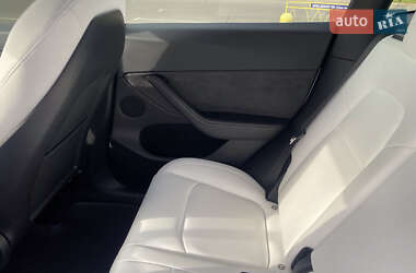 Внедорожник / Кроссовер Tesla Model Y 2022 в 
