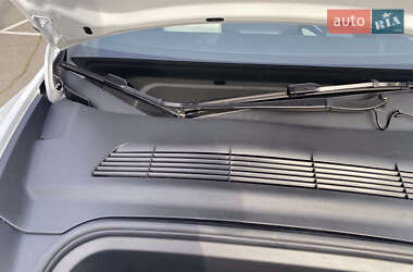 Внедорожник / Кроссовер Tesla Model Y 2022 в 