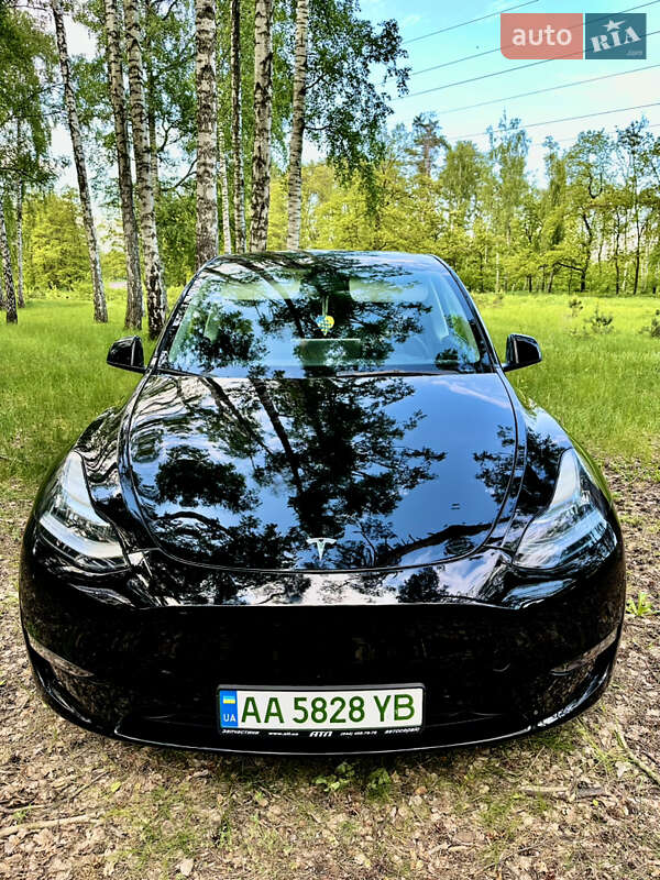Внедорожник / Кроссовер Tesla Model Y 2022 в Чернигове фото 2 Внедорожник / Кроссовер Tesla Model Y 2022 в Чернигове
