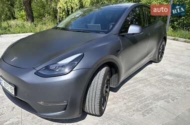 Внедорожник / Кроссовер Tesla Model Y 2023 в Дрогобыче