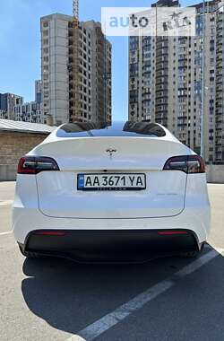 Внедорожник / Кроссовер Tesla Model Y 2022 в Киеве