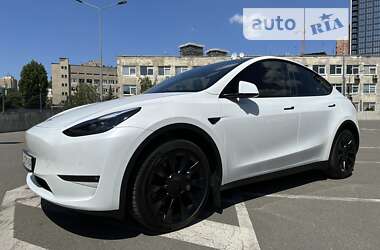 Внедорожник / Кроссовер Tesla Model Y 2022 в Киеве