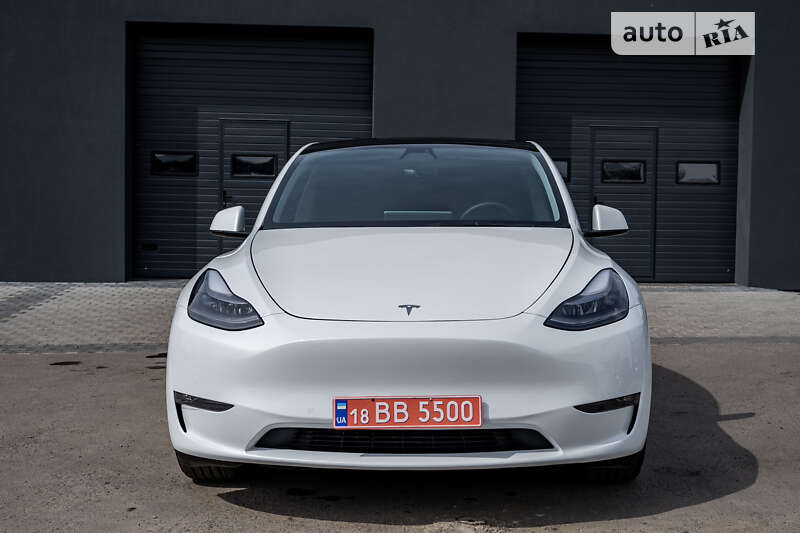 Внедорожник / Кроссовер Tesla Model Y 2022 в Киеве