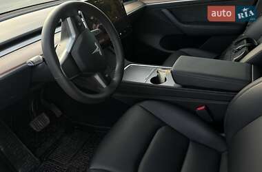 Позашляховик / Кросовер Tesla Model Y 2023 в Новомосковську