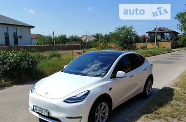 Позашляховик / Кросовер Tesla Model Y 2023 в Дніпрі