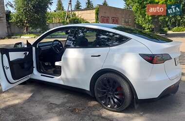 Tesla Model Y 2022 Tesla Model Y 2022