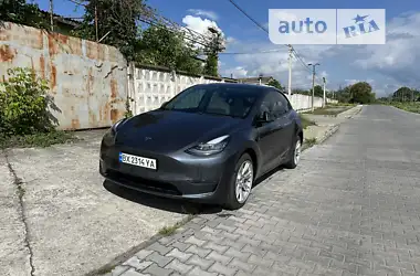 Tesla Model Y 2020