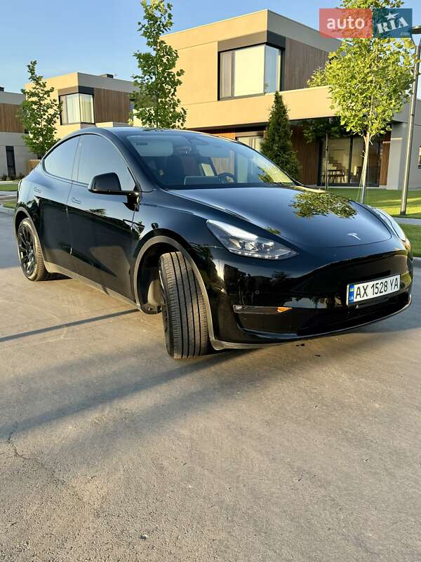 Внедорожник / Кроссовер Tesla Model Y 2022 в Днепре