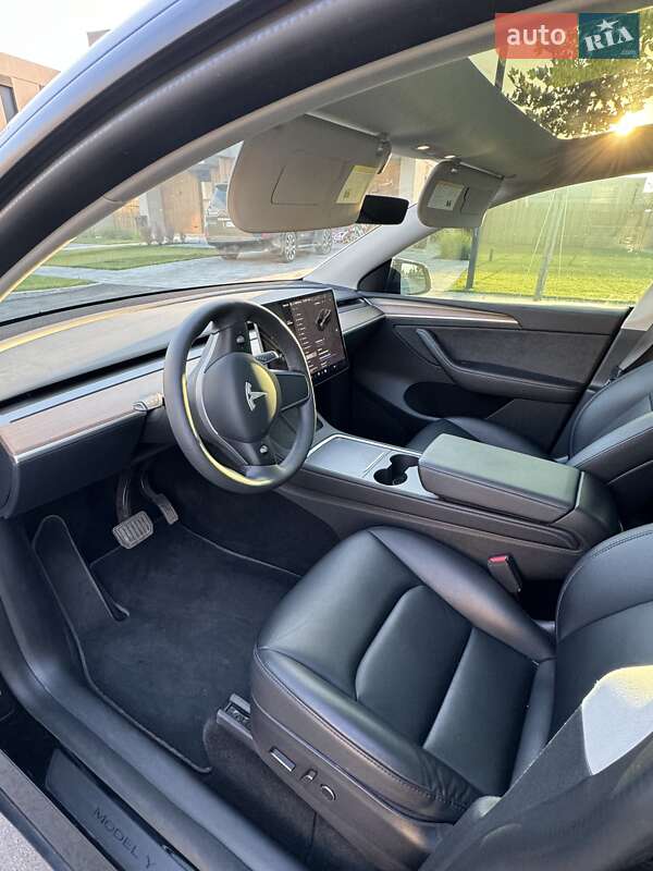 Внедорожник / Кроссовер Tesla Model Y 2022 в Днепре