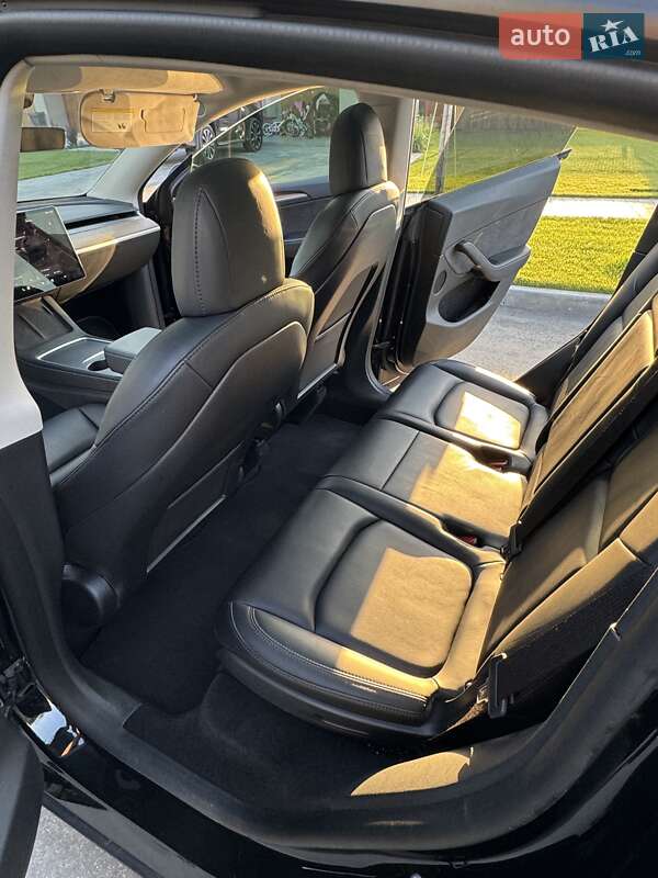 Внедорожник / Кроссовер Tesla Model Y 2022 в Днепре