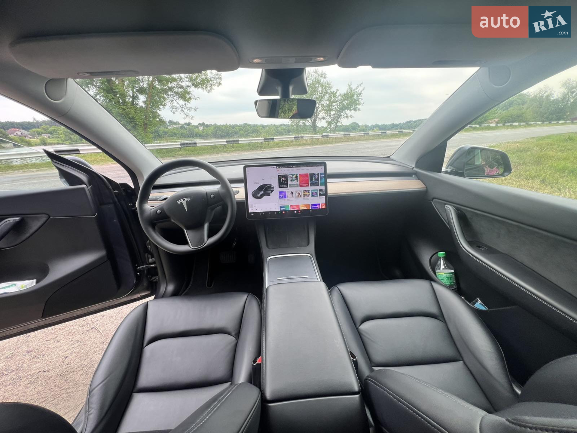 2021 Tesla Model Y - мініатюра 8