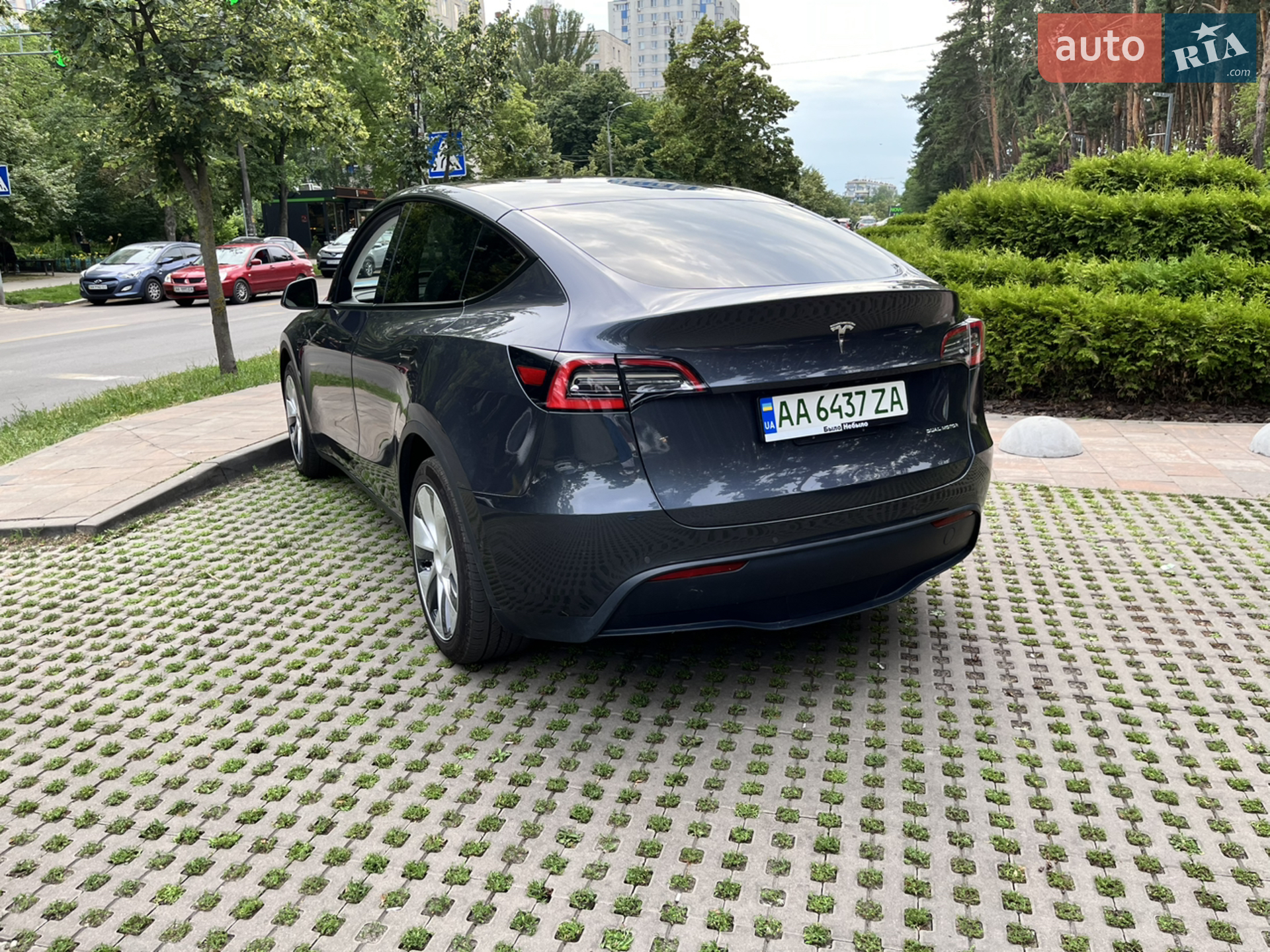 2021 Tesla Model Y - мініатюра 6