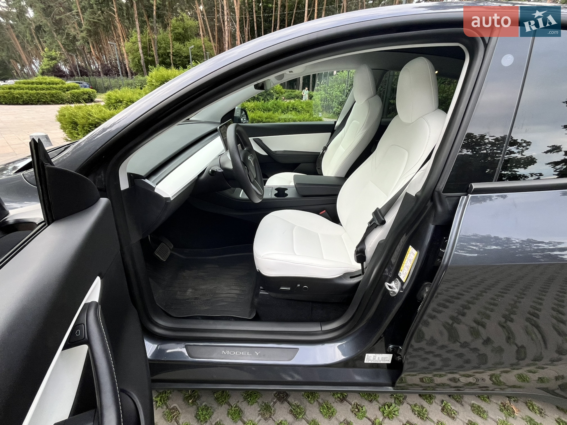 2021 Tesla Model Y - мініатюра 26