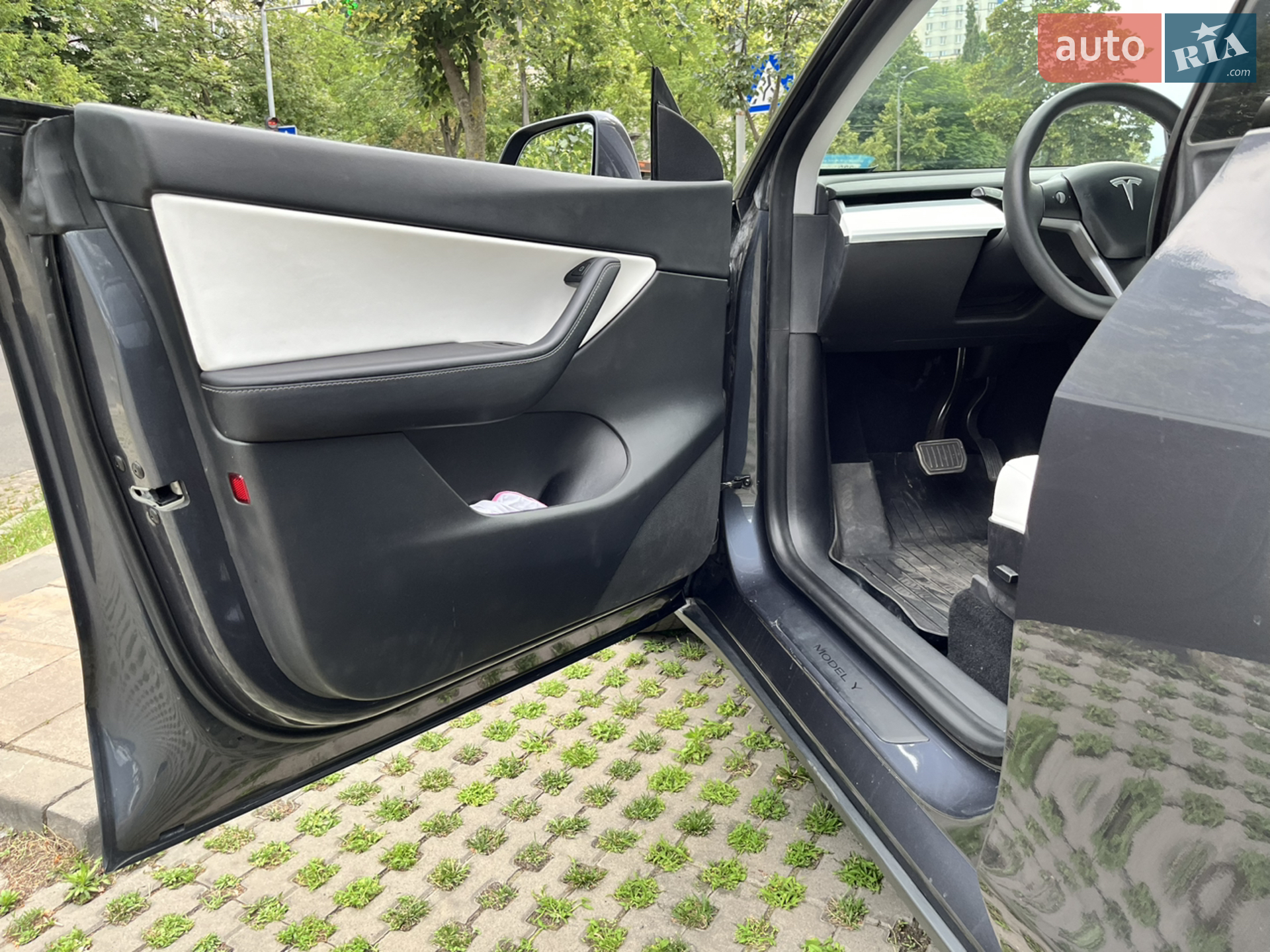 2021 Tesla Model Y - мініатюра 39