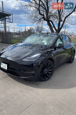 Tesla Model Y 2022