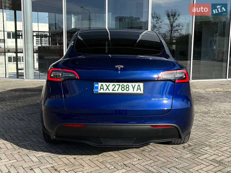 Позашляховик / Кросовер Tesla Model Y 2021 в Харкові