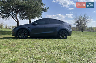 Внедорожник / Кроссовер Tesla Model Y 2022 в 