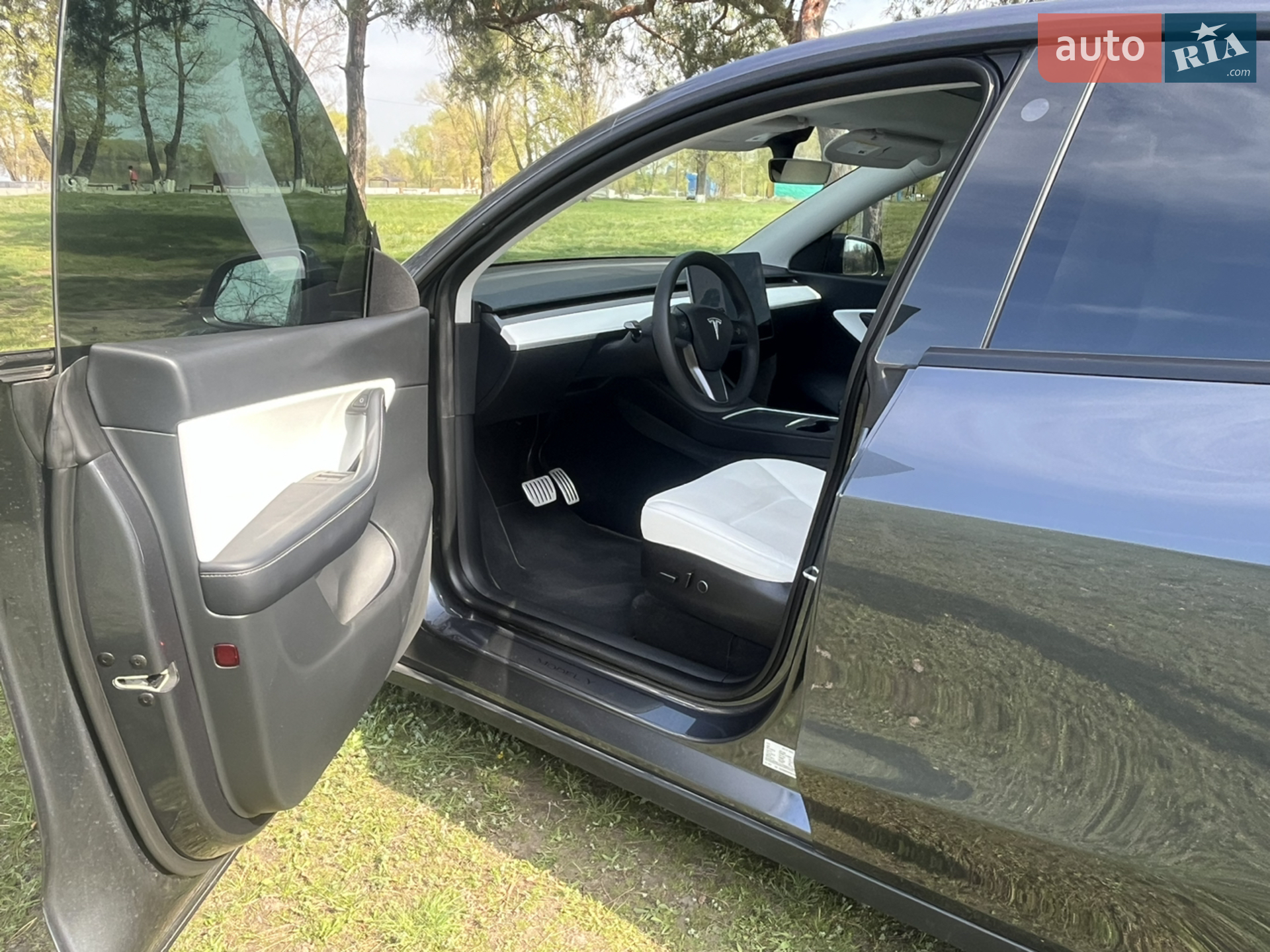 2022 Tesla Model Y - мініатюра 6