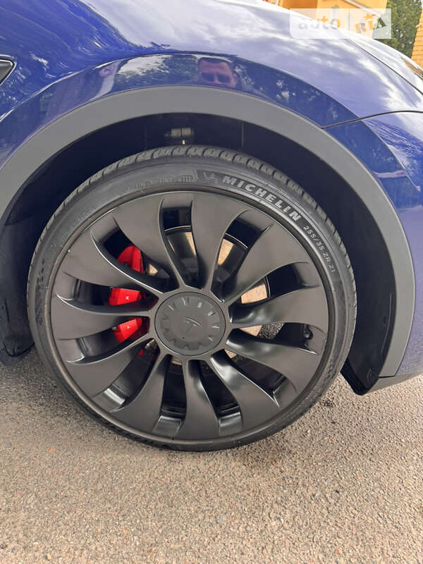 Внедорожник / Кроссовер Tesla Model Y 2023 в Днепре фото 3 Внедорожник / Кроссовер Tesla Model Y 2023 в Днепре