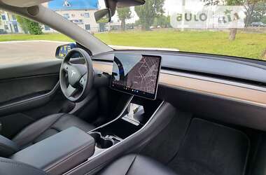 Внедорожник / Кроссовер Tesla Model Y 2021 в Житомире