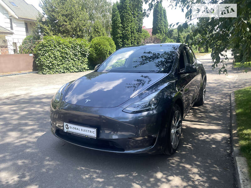 Позашляховик / Кросовер Tesla Model Y 2022 в Києві