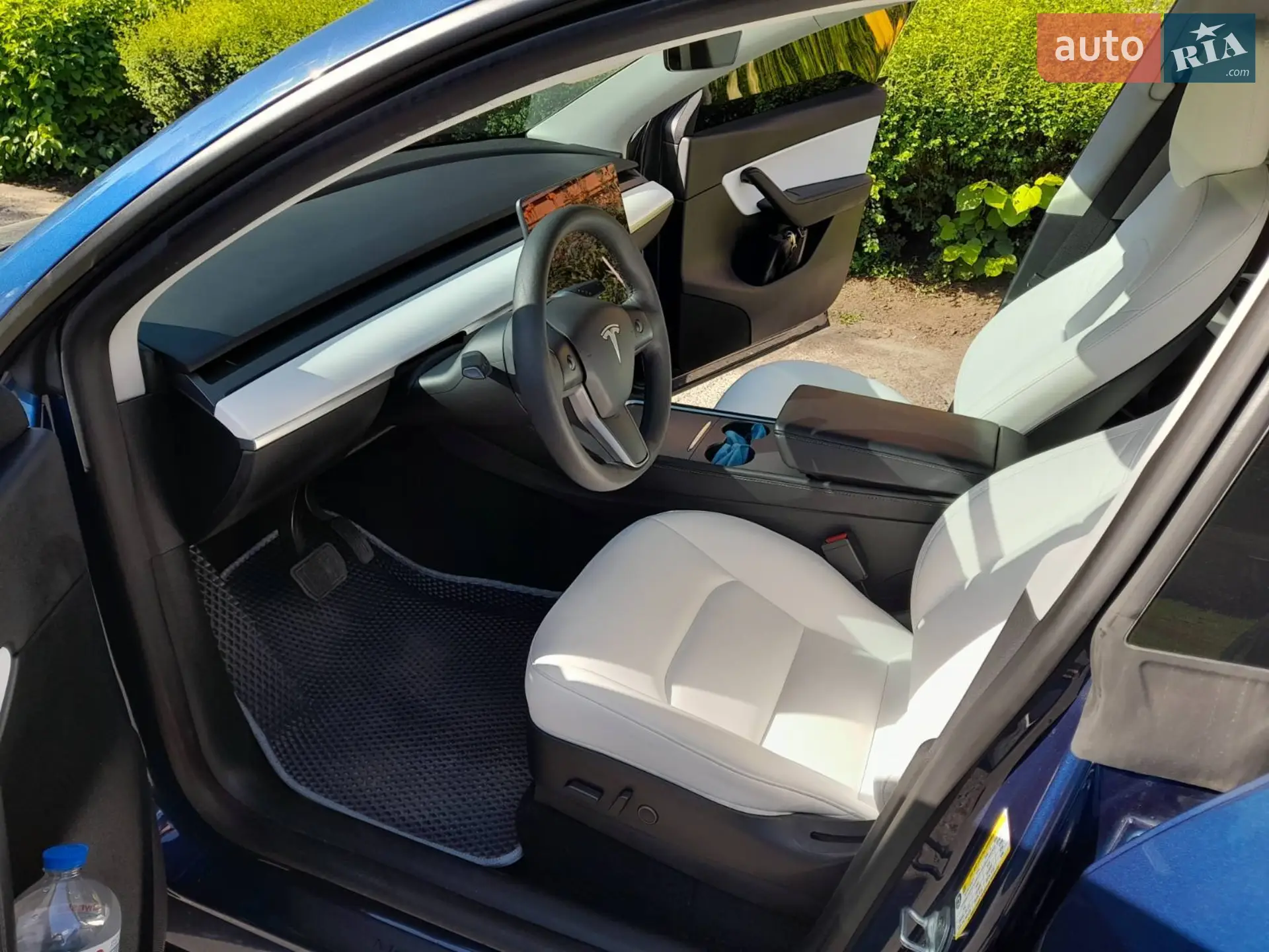 2022 Tesla Model Y - мініатюра 8