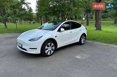 Позашляховик / Кросовер Tesla Model Y 2022 в Києві фото 2 Позашляховик / Кросовер Tesla Model Y 2022 в Києві