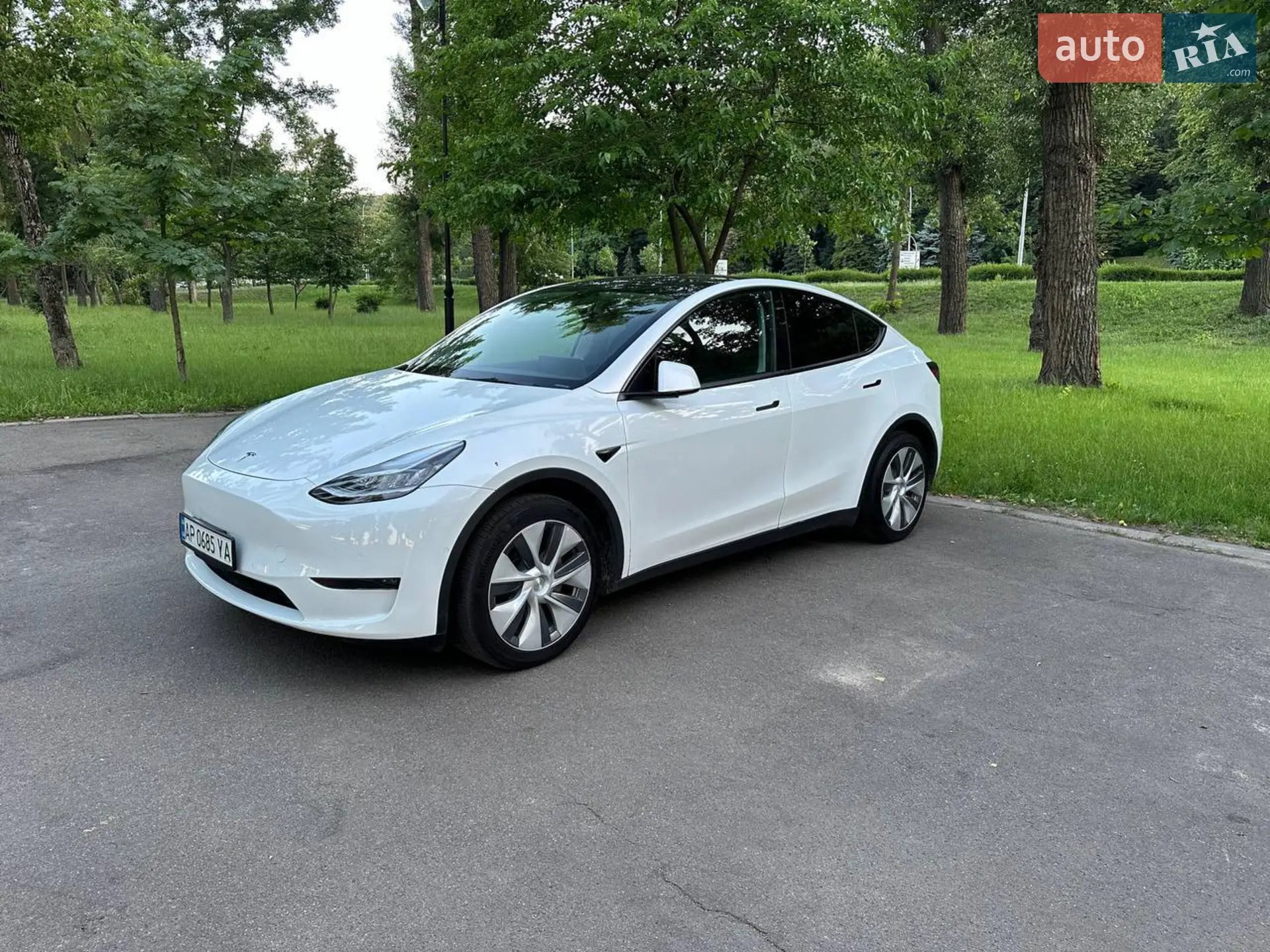 2022 Tesla Model Y - мініатюра 2