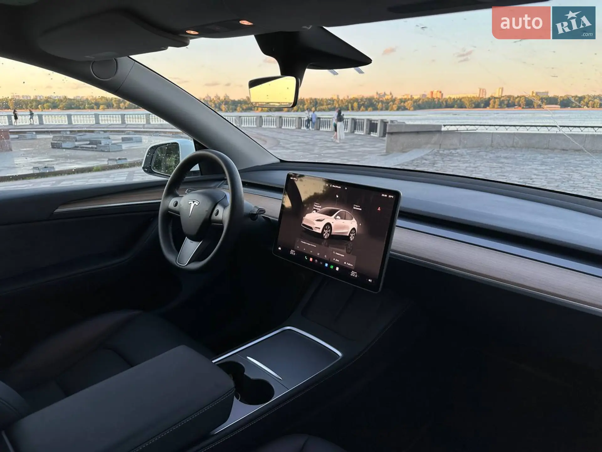 2022 Tesla Model Y - мініатюра 12