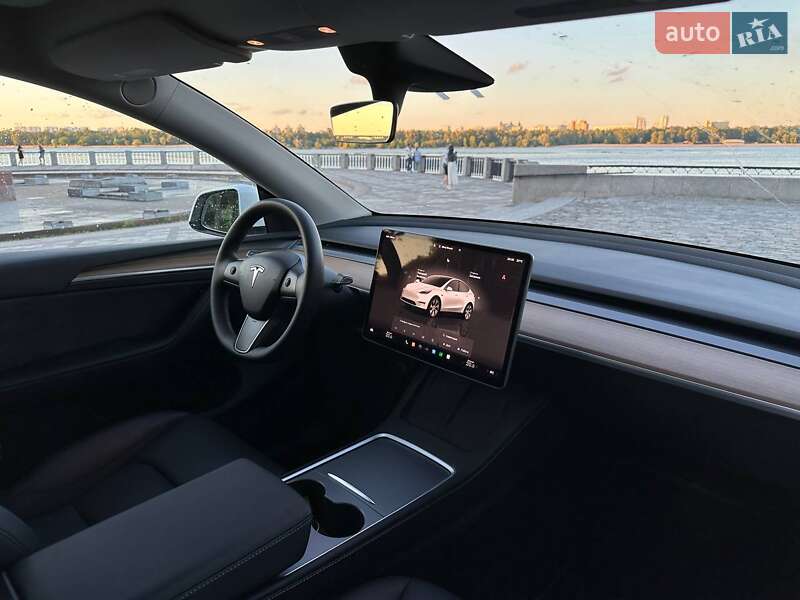 Внедорожник / Кроссовер Tesla Model Y 2022 в Киеве фото 12 Внедорожник / Кроссовер Tesla Model Y 2022 в Киеве