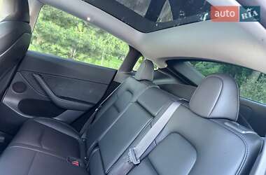 Внедорожник / Кроссовер Tesla Model Y 2022 в 