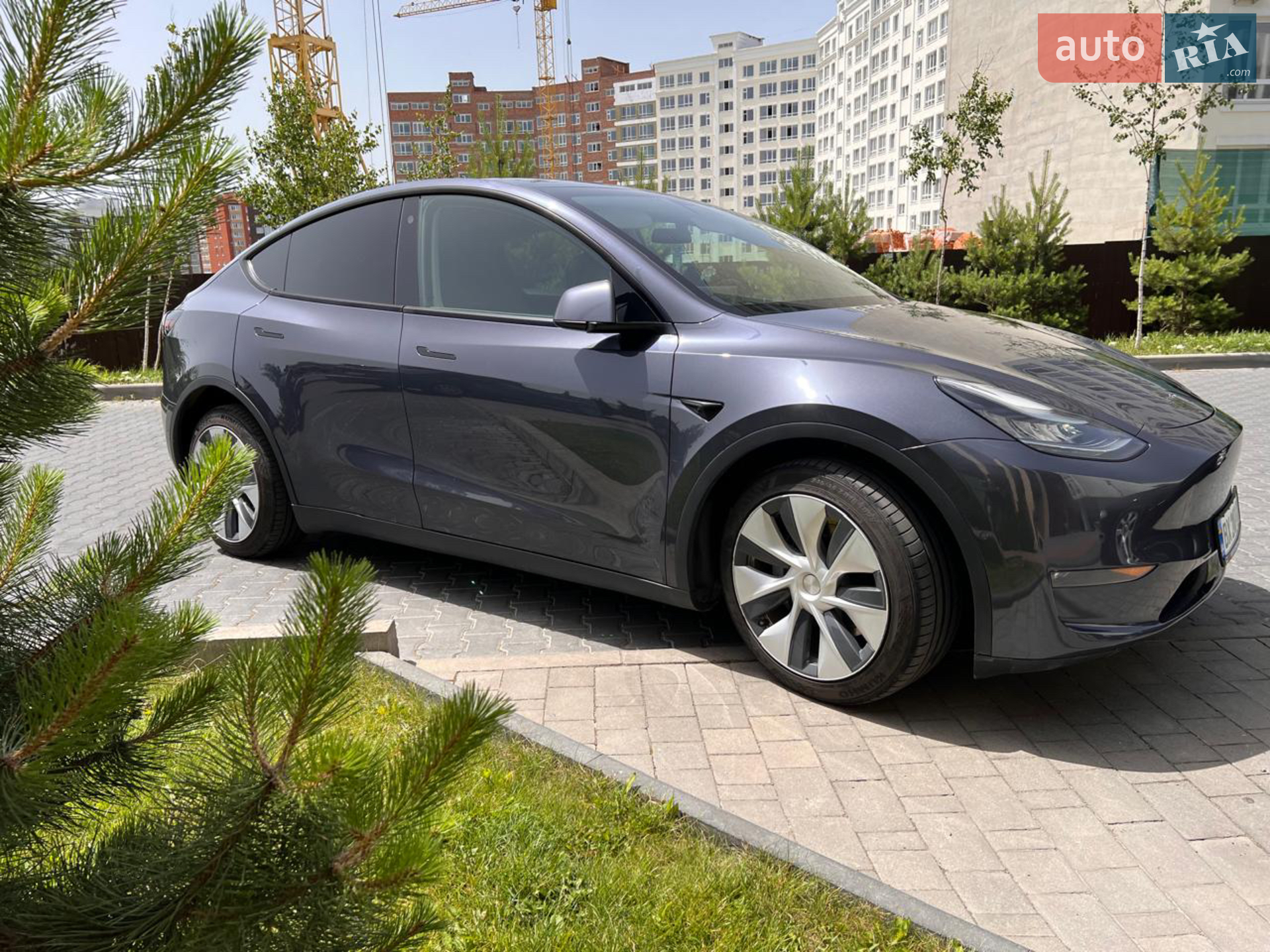 2020 Tesla Model Y - мініатюра 4