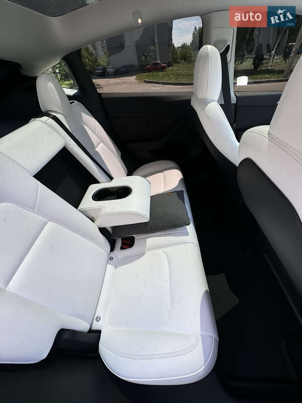 Внедорожник / Кроссовер Tesla Model Y 2022 в Каменском