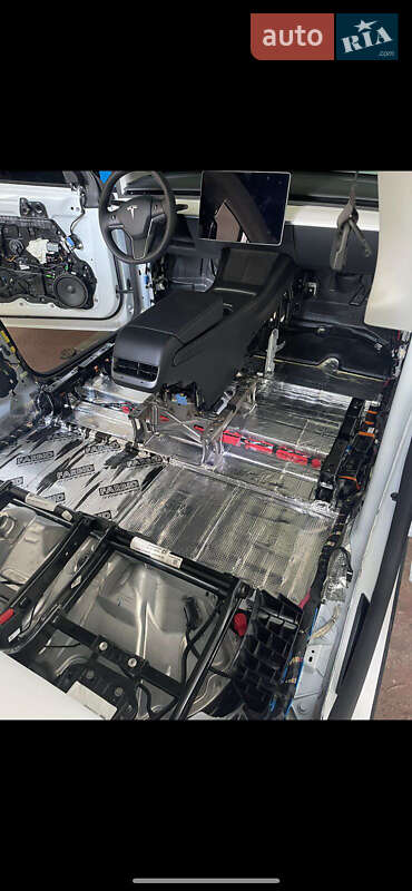 Внедорожник / Кроссовер Tesla Model Y 2022 в Каменском