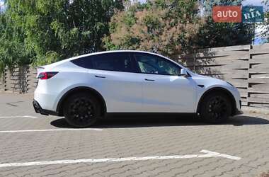 Внедорожник / Кроссовер Tesla Model Y 2020 в 