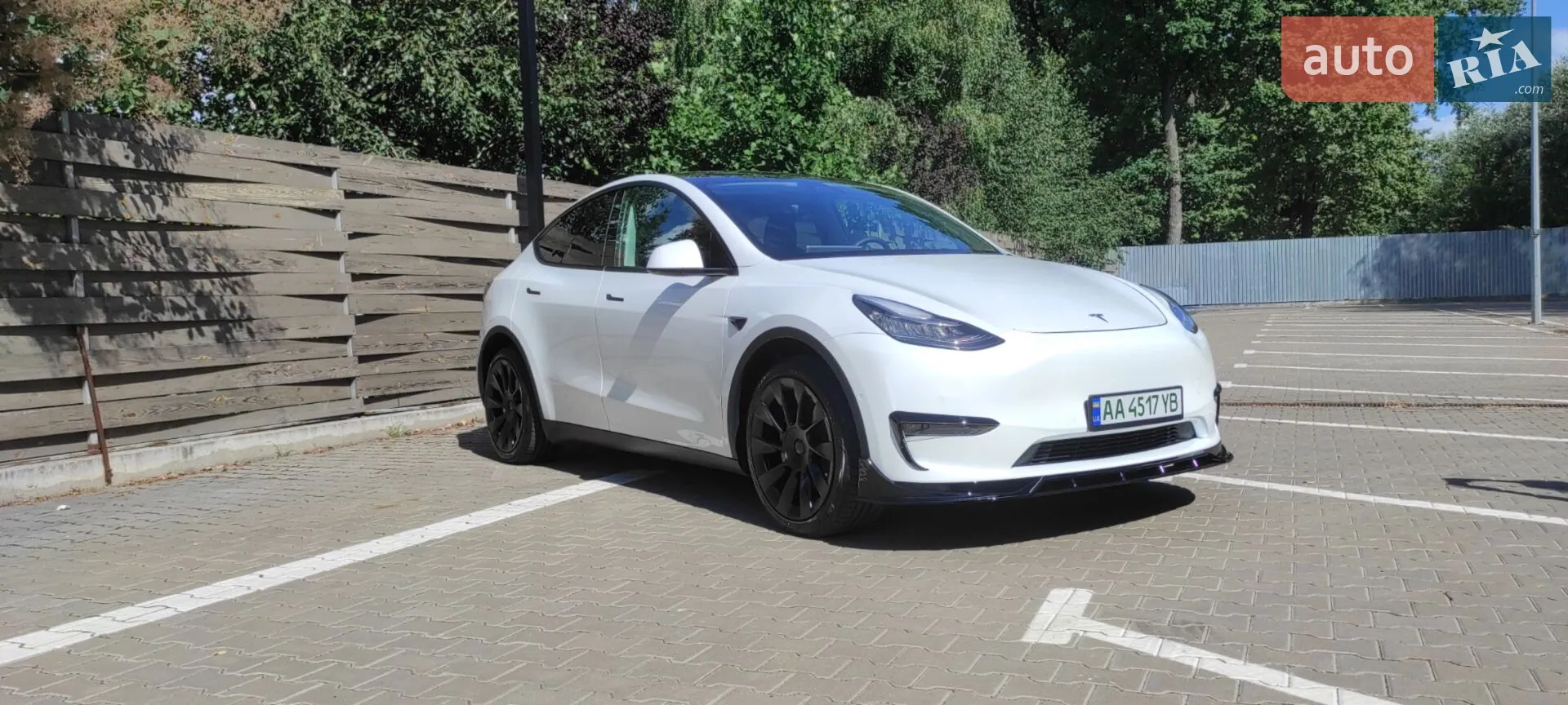 2020 Tesla Model Y - мініатюра 17