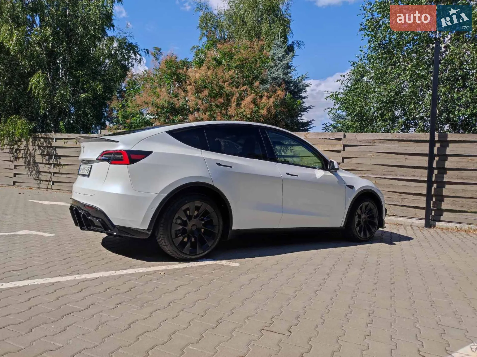 2020 Tesla Model Y - мініатюра 15