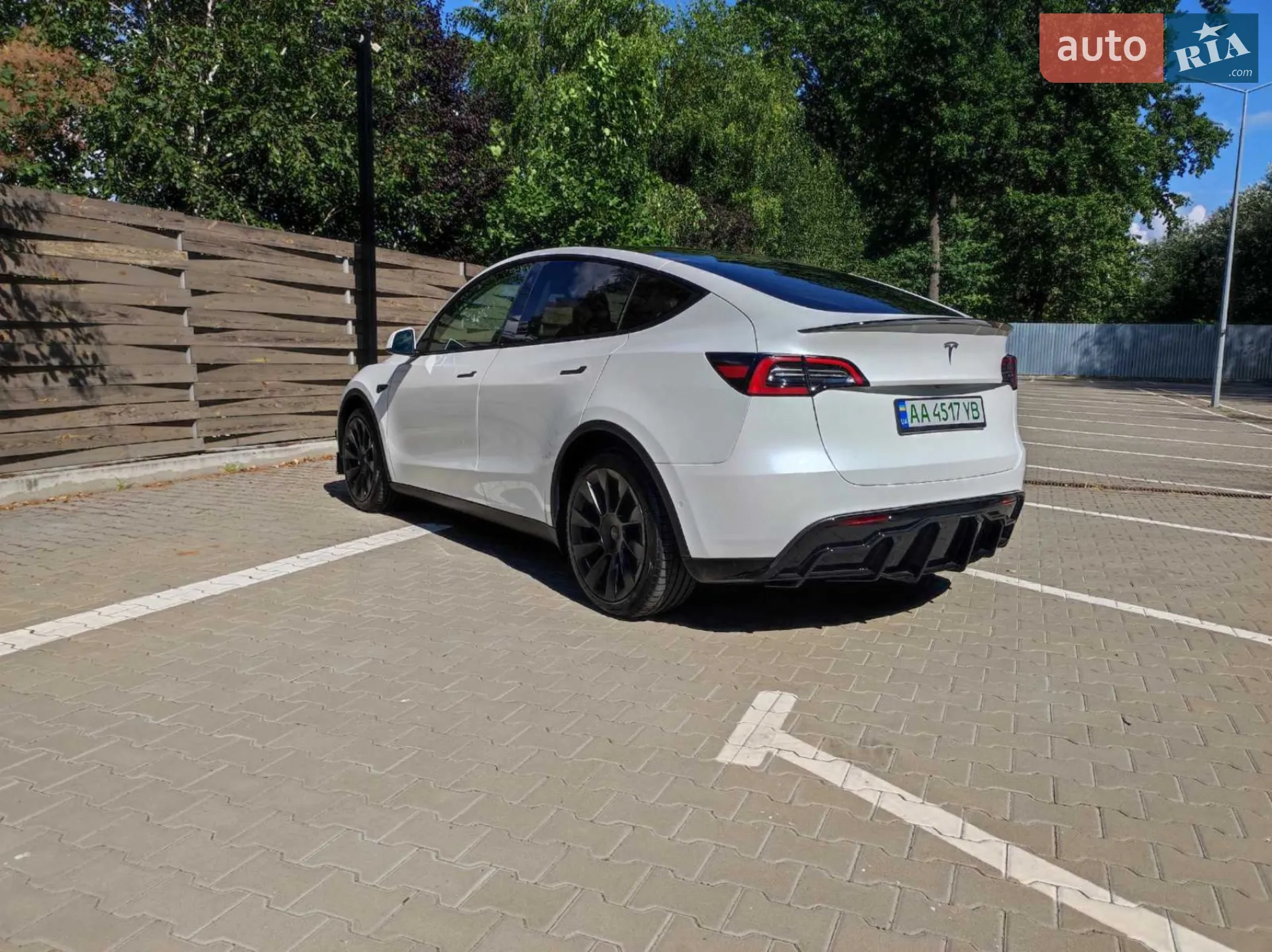 2020 Tesla Model Y - мініатюра 14