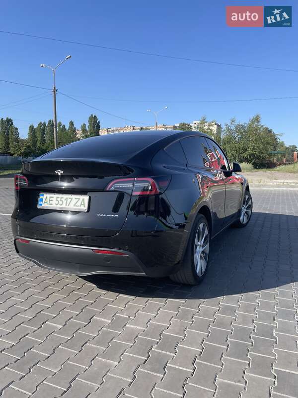 Позашляховик / Кросовер Tesla Model Y 2020 в Кам'янському