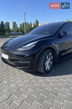 Tesla Model Y 2020