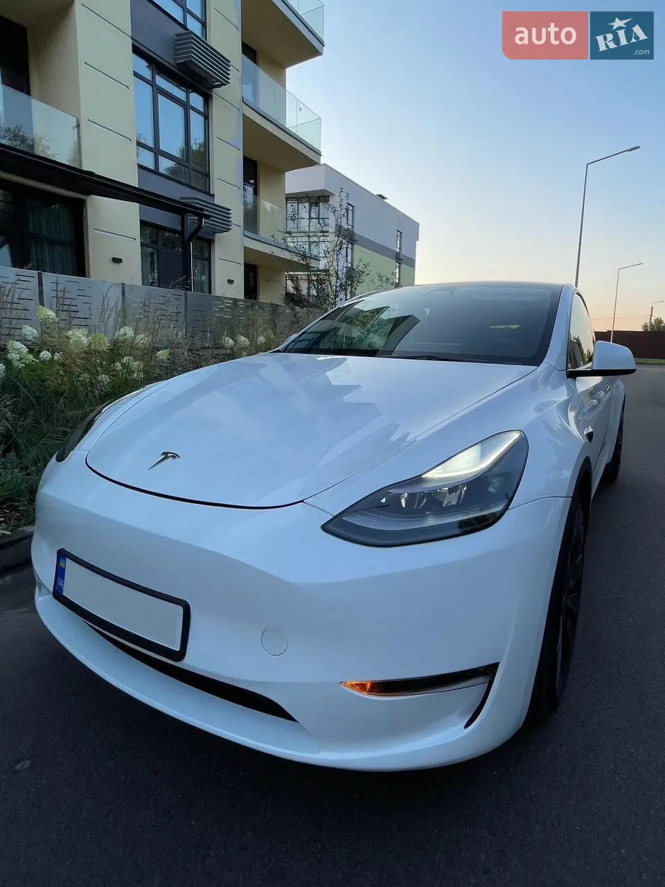2022 Tesla Model Y - мініатюра 20