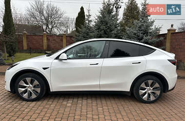 Внедорожник / Кроссовер Tesla Model Y 2022 в Киеве