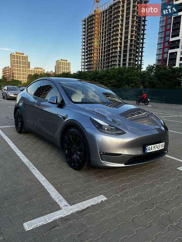 Внедорожник / Кроссовер Tesla Model Y 2023 в Киеве фото 25 Внедорожник / Кроссовер Tesla Model Y 2023 в Киеве