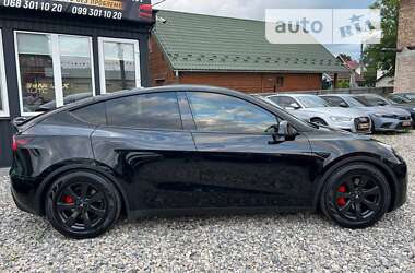 Позашляховик / Кросовер Tesla Model Y 2022 в 