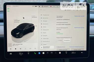 Позашляховик / Кросовер Tesla Model Y 2022 в 