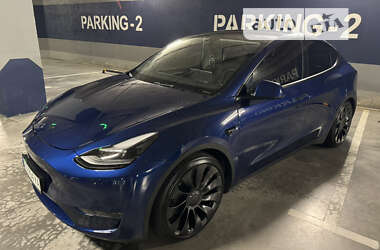 Tesla Model Y 2022