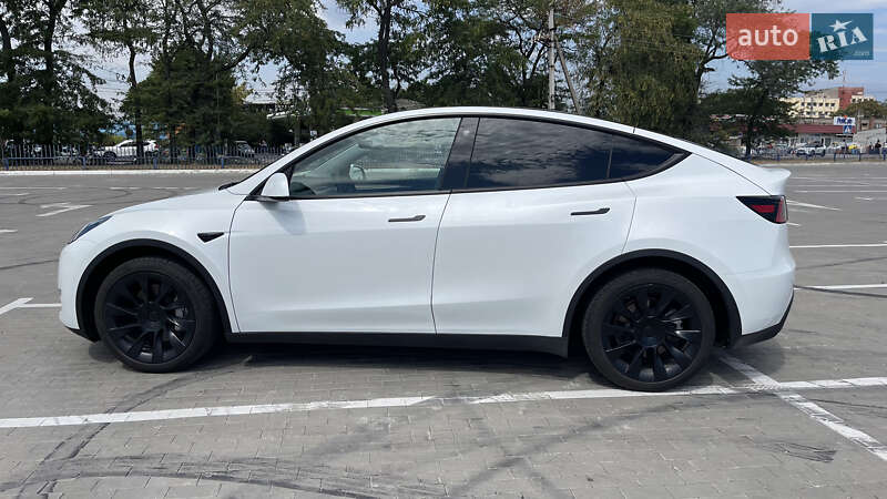 Внедорожник / Кроссовер Tesla Model Y 2022 в Одессе
