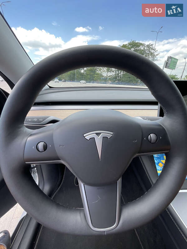 Внедорожник / Кроссовер Tesla Model Y 2022 в Одессе